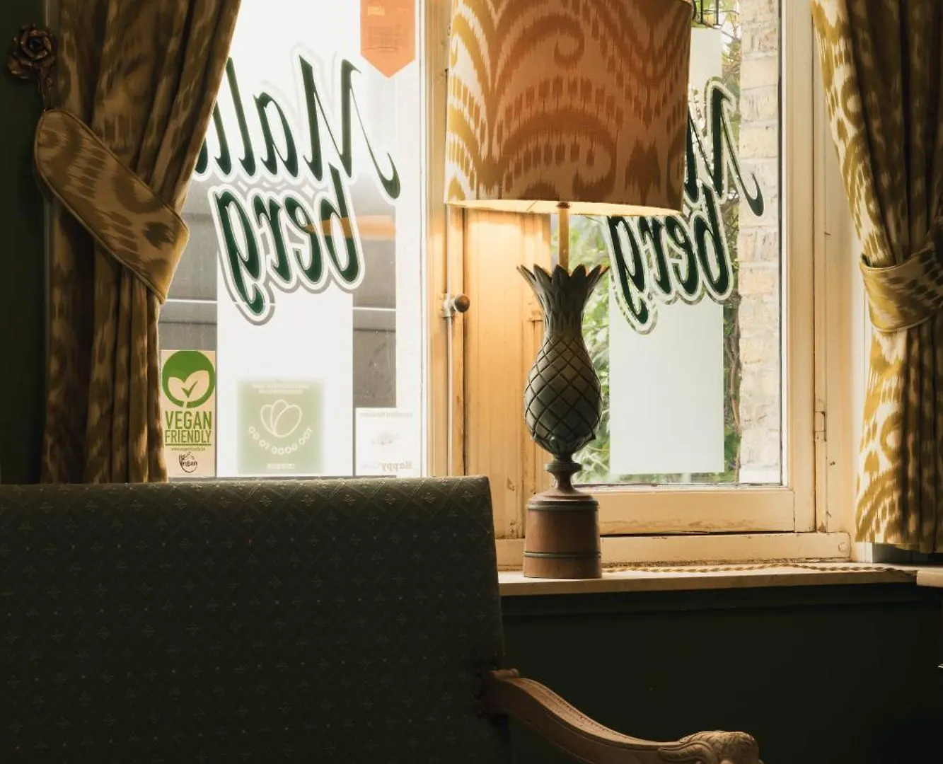 ברוז' Boutique Hotel Malleberg