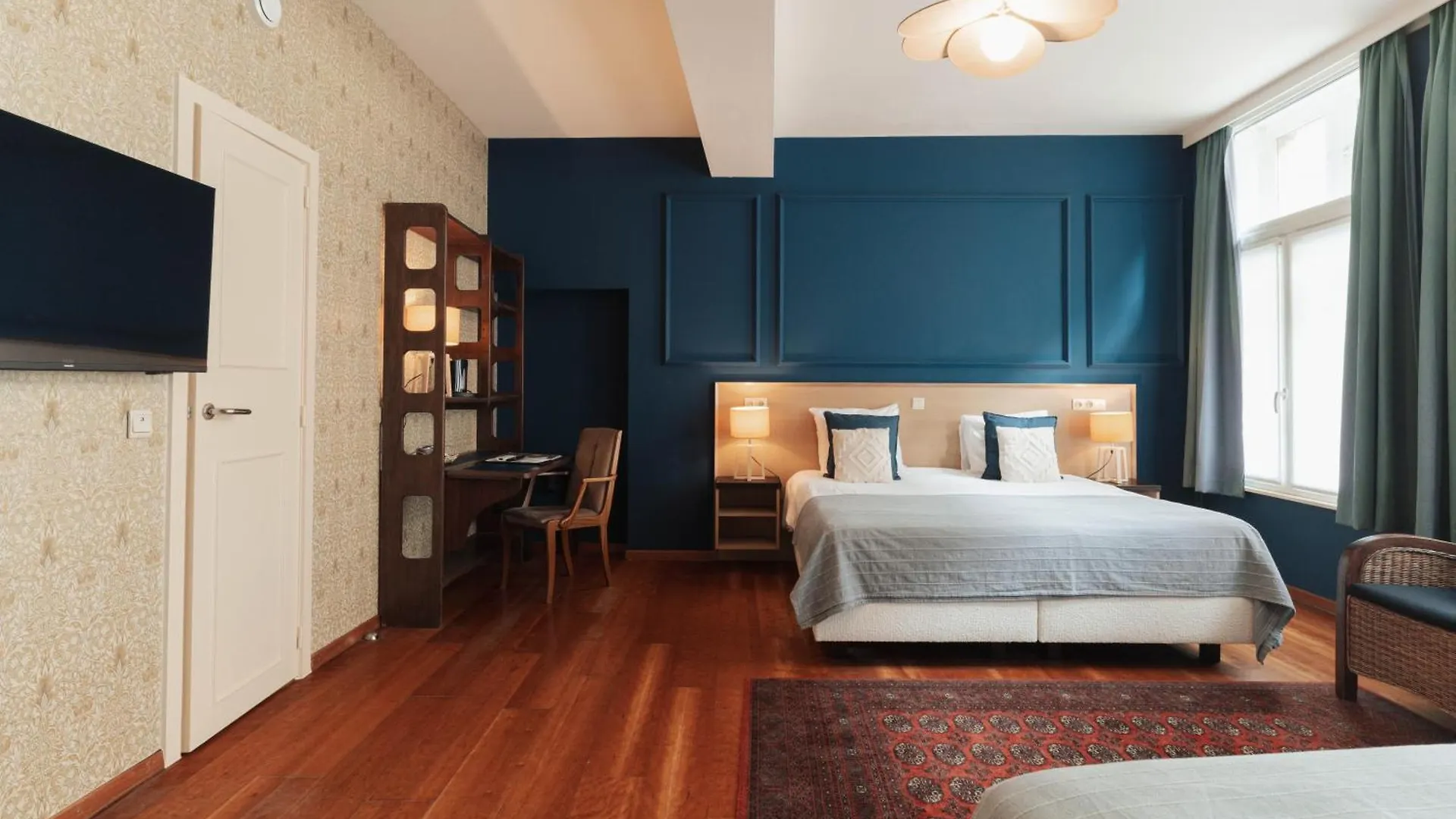 ברוז' Boutique Hotel Malleberg
