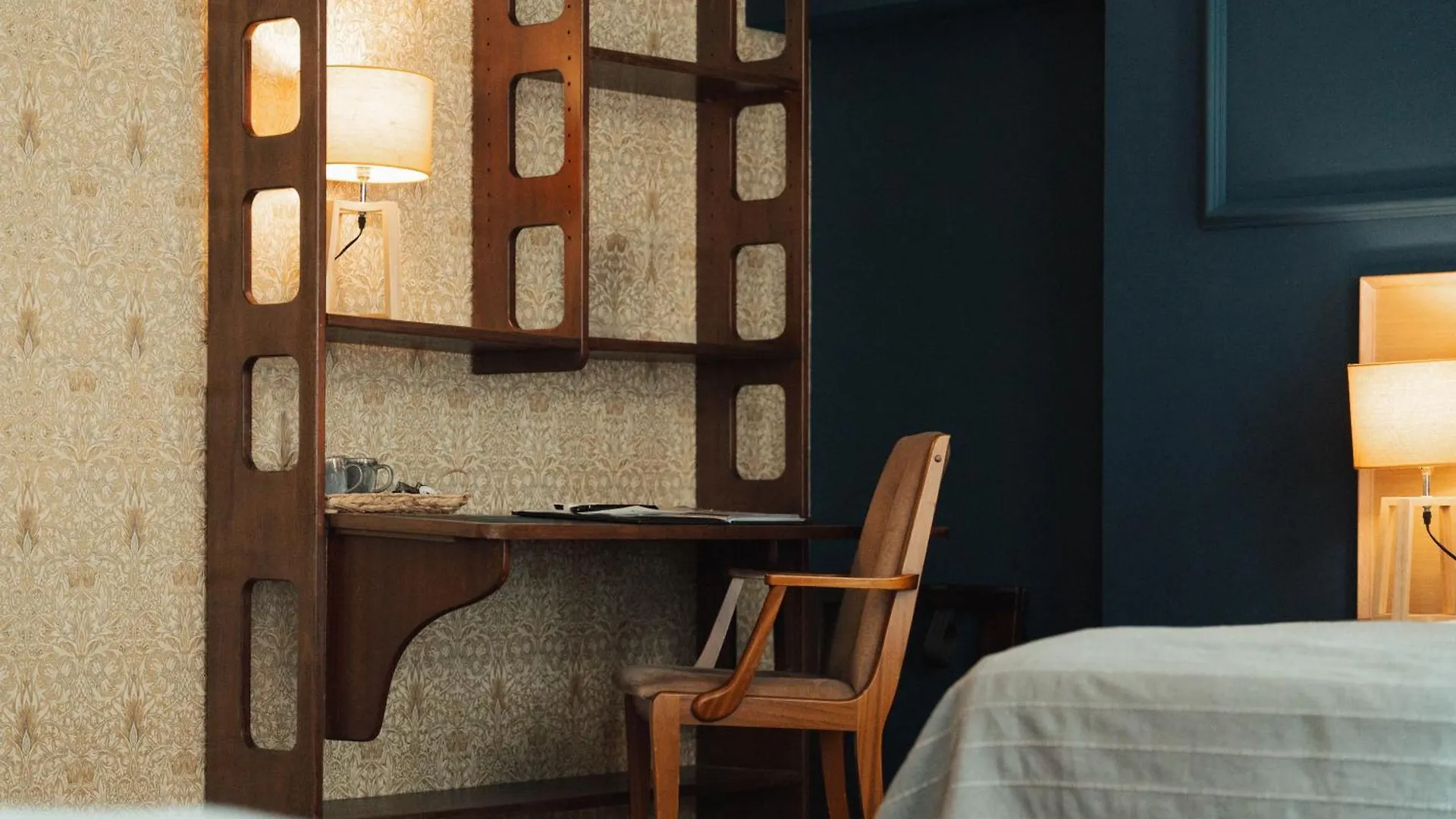 ברוז' Boutique Hotel Malleberg